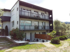 Mirador Apartments